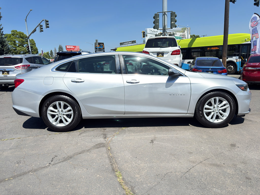 Used 2018 Chevrolet Malibu LT FWD image 9