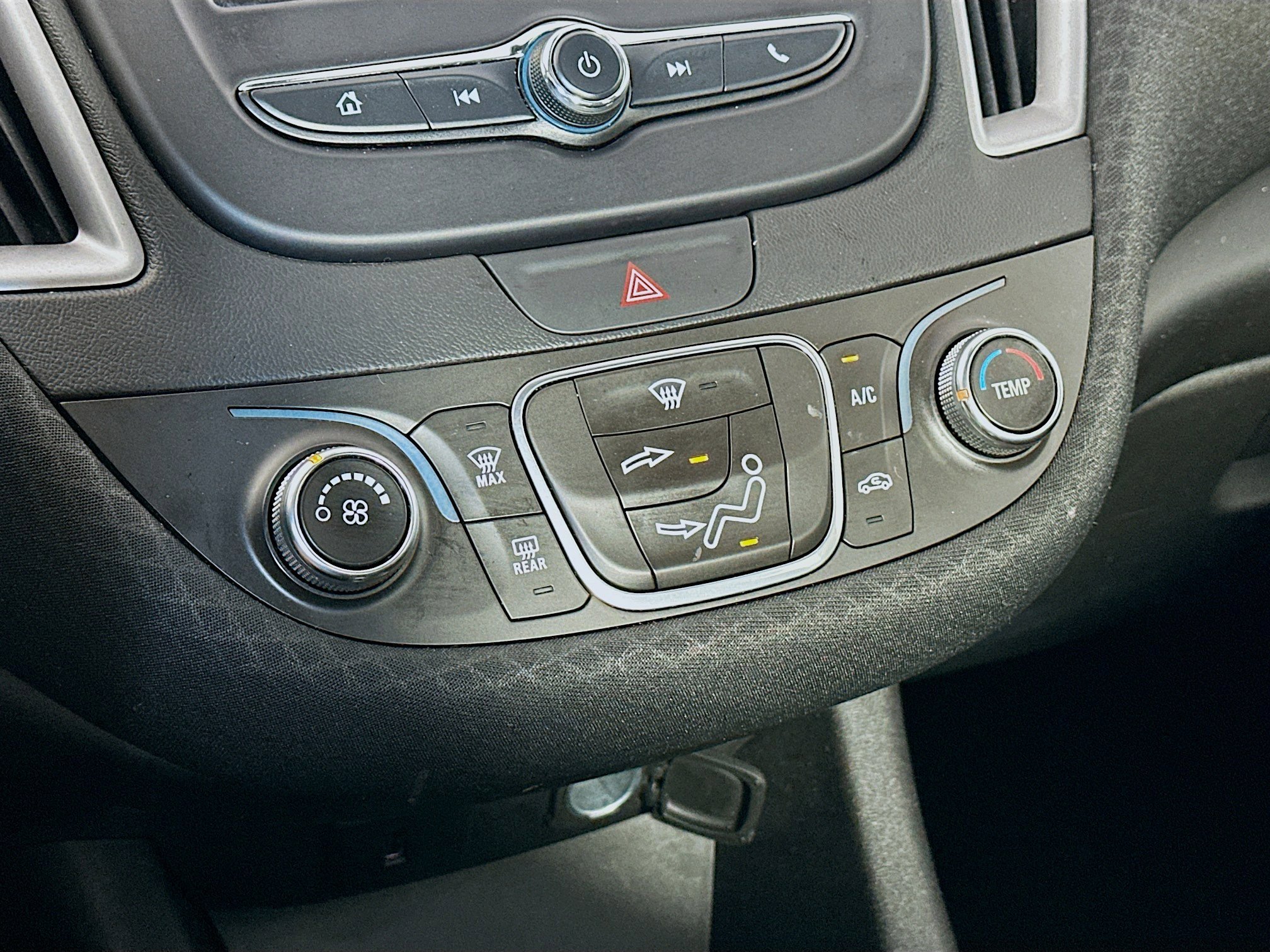 Used 2018 Chevrolet Malibu LS image 22