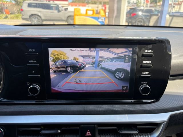 Used 2022 Kia K5 LXS FWD image 21