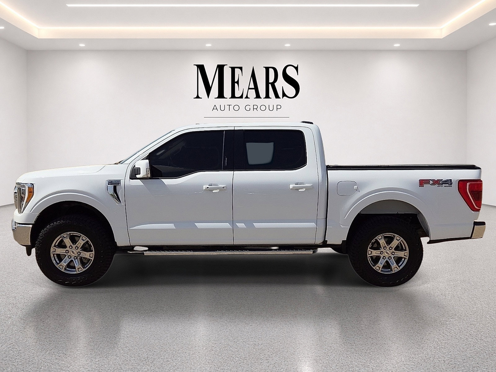 Used 2021 Ford F150 XLT w/ Equipment Group 302A High AWD/4WD image 2