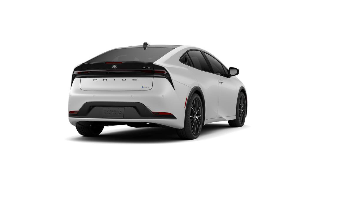 New 2026 Toyota Prius XLE FWD image 11