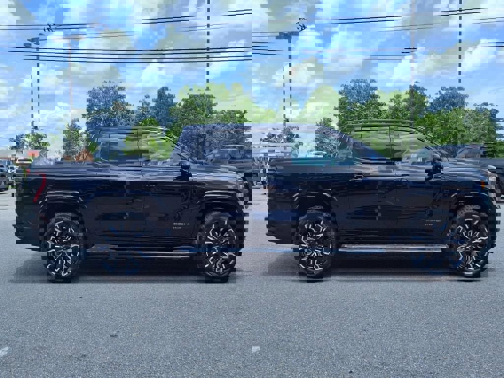 New 2025 GMC Sierra EV Denali image 2