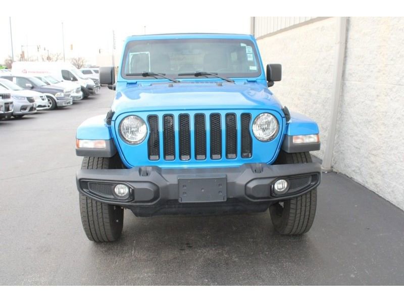 Used 2022 Jeep Wrangler Unlimited Sahara image 11