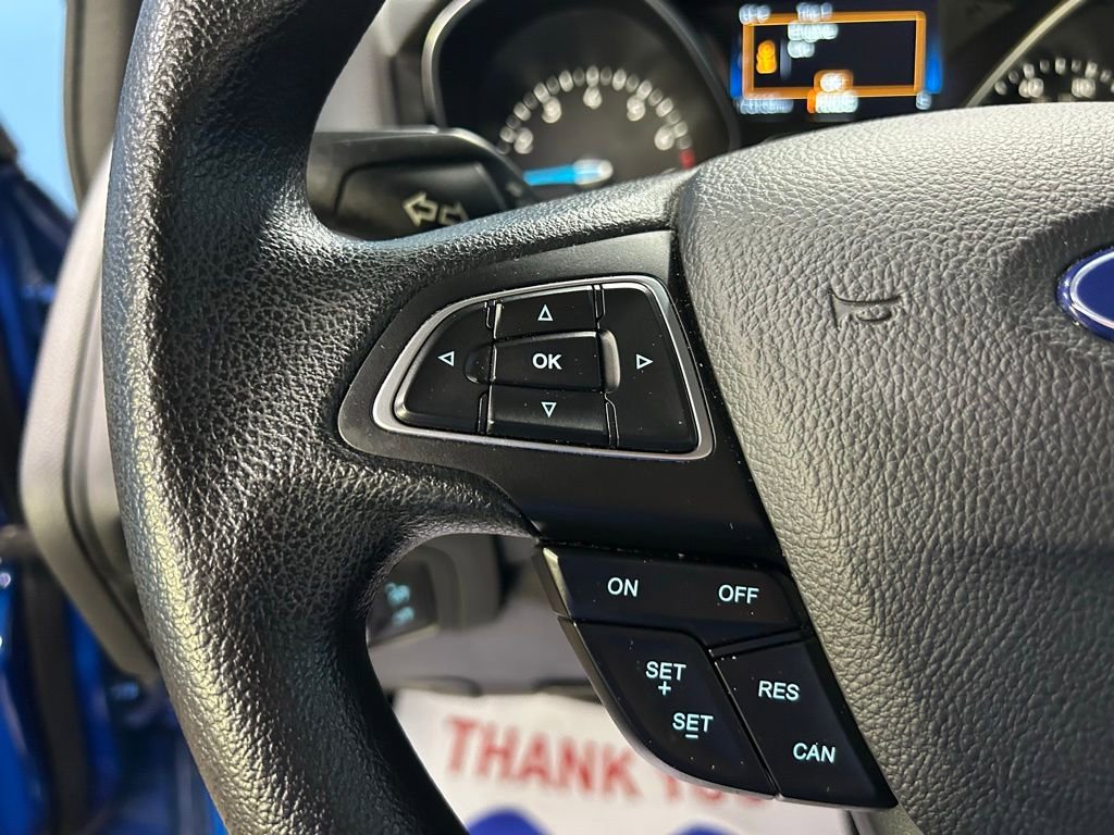 Used 2018 Ford Focus SE w/ SE Appearance Package image 18
