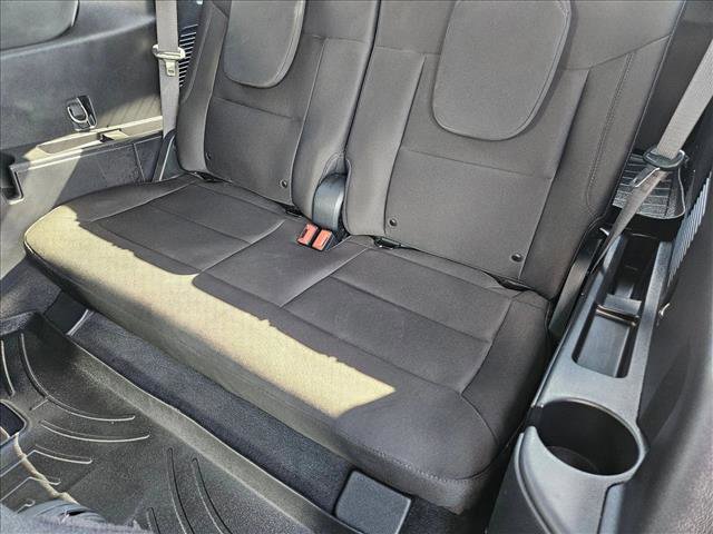 Used 2022 Ford Explorer XLT image 18