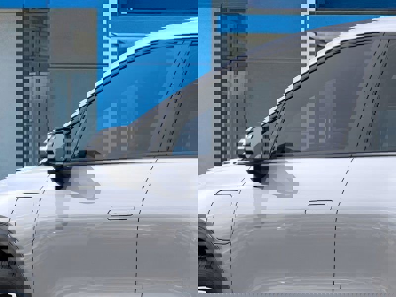 New 2026 Chevrolet Equinox EV LT image 36