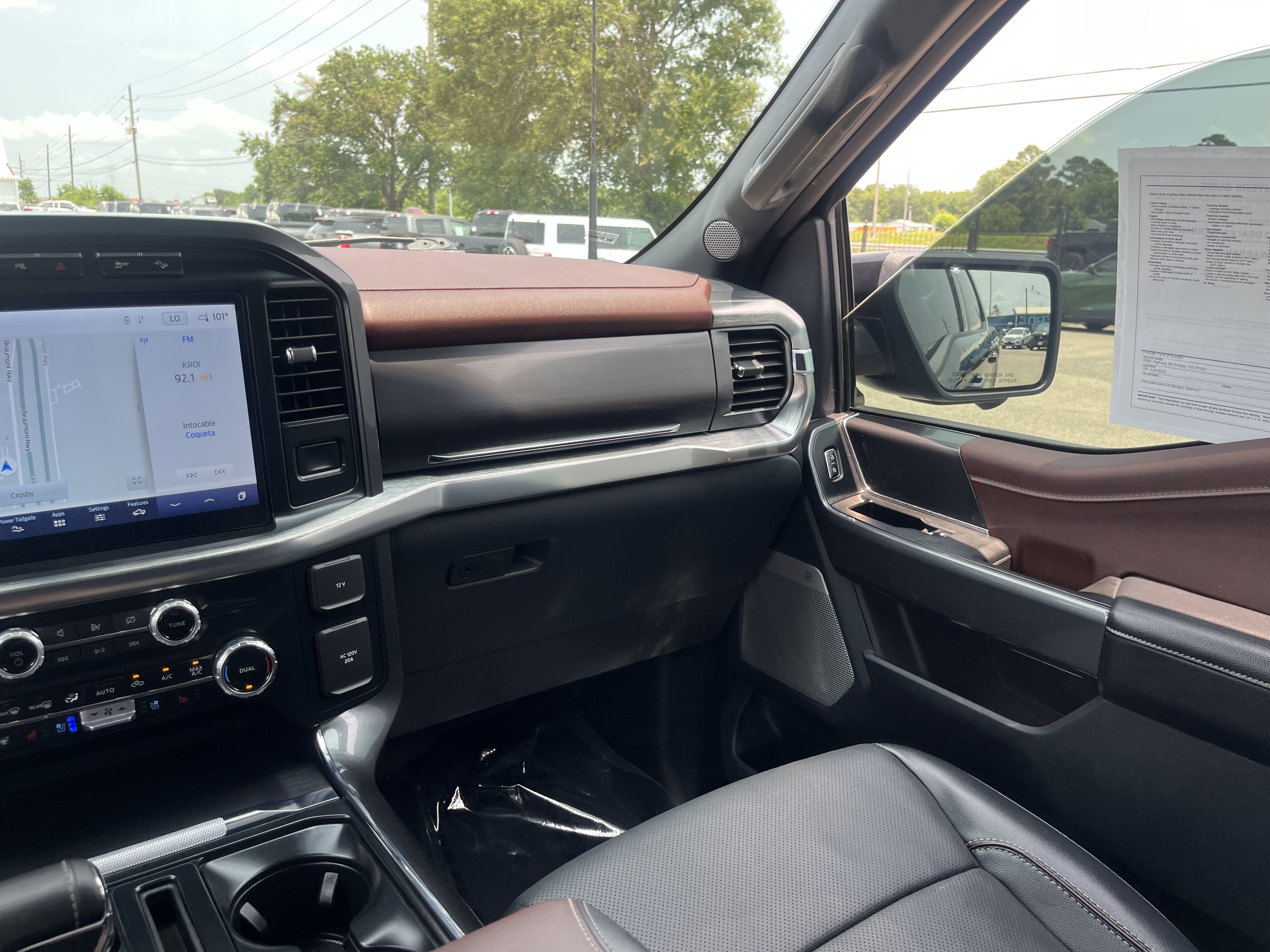 Used 2023 Ford F150 Lariat w/ Max Trailer Tow Package AWD/4WD image 34