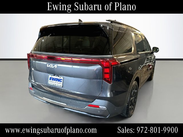 Used 2025 Kia Carnival SX FWD image 7