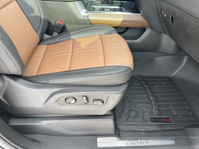 Used 2024 Chevrolet Silverado 1500 High Country image 14