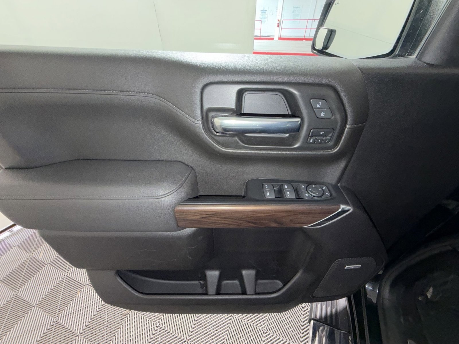 Used 2022 GMC Sierra 1500 SLT w/ SLT Premium Plus Package image 15