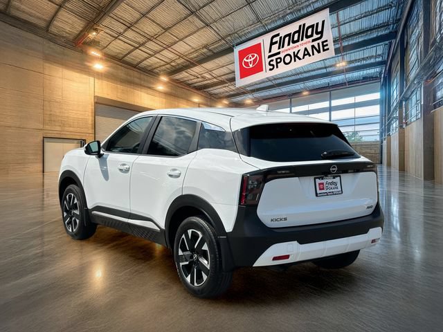 Used 2025 Nissan Kicks SV AWD/4WD image 6