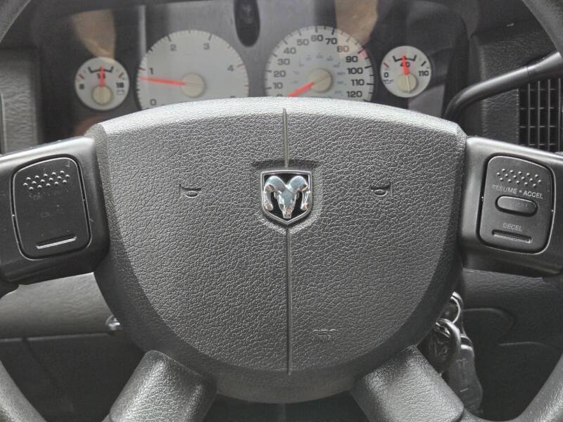 Used 2005 Dodge Ram 3500 Truck SLT w/ Trailer Tow Group AWD/4WD image 17