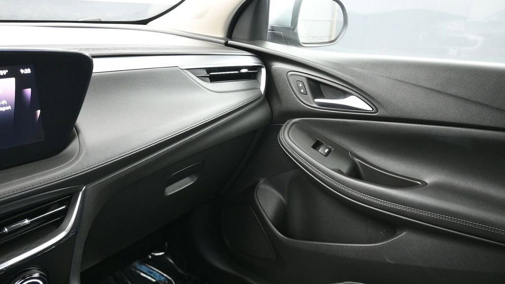Used 2025 Buick Encore GX Preferred FWD image 33