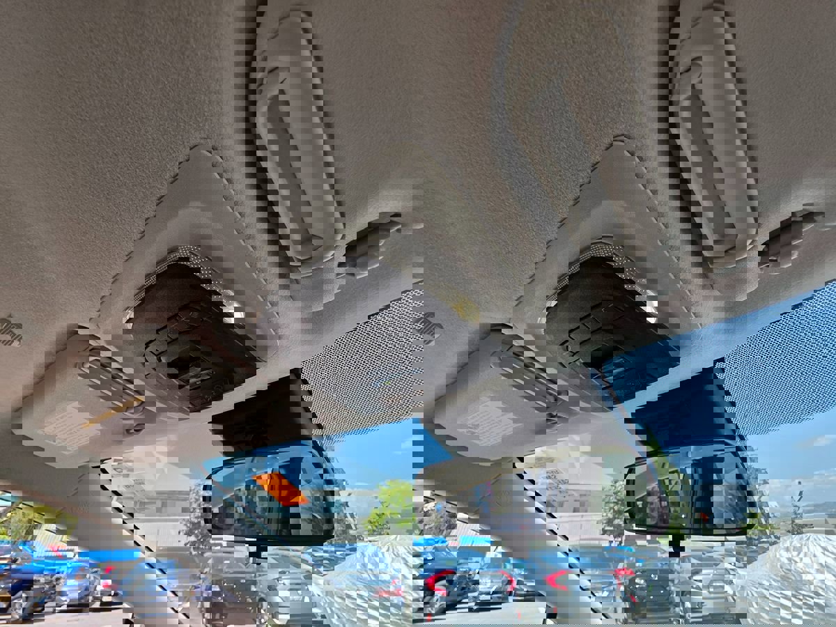 Used 2023 Toyota Corolla LE image 22