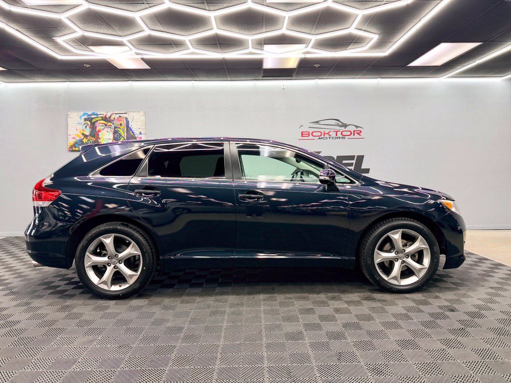 Used 2014 Toyota Venza XLE w/ XLE Premium Package FWD image 16