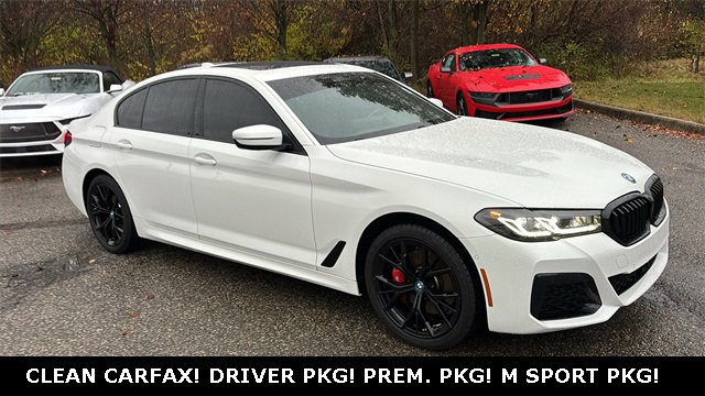 Used 2022 BMW 530e xDrive 530e iPerformance w/ Premium Package image 28