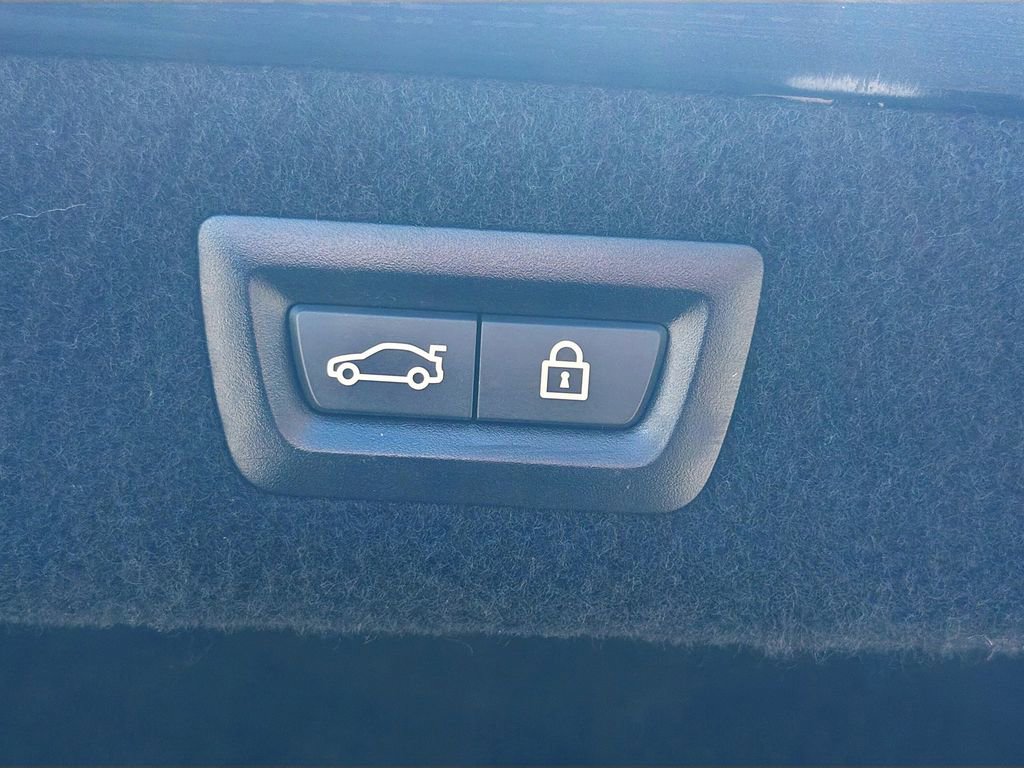 Used 2021 BMW 840i Gran Coupe xDrive w/ M Sport Package image 17