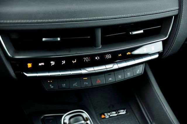 Used 2025 Cadillac CT5 Premium Luxury image 37