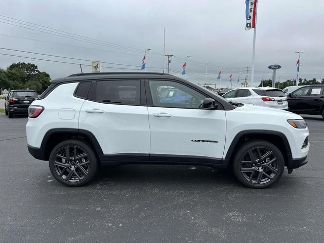 New 2025 Jeep Compass Limited w/ Sun & Sound Group image 10