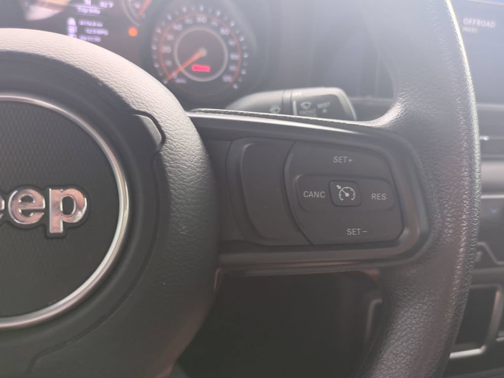 Used 2024 Jeep Gladiator Sport AWD/4WD image 29