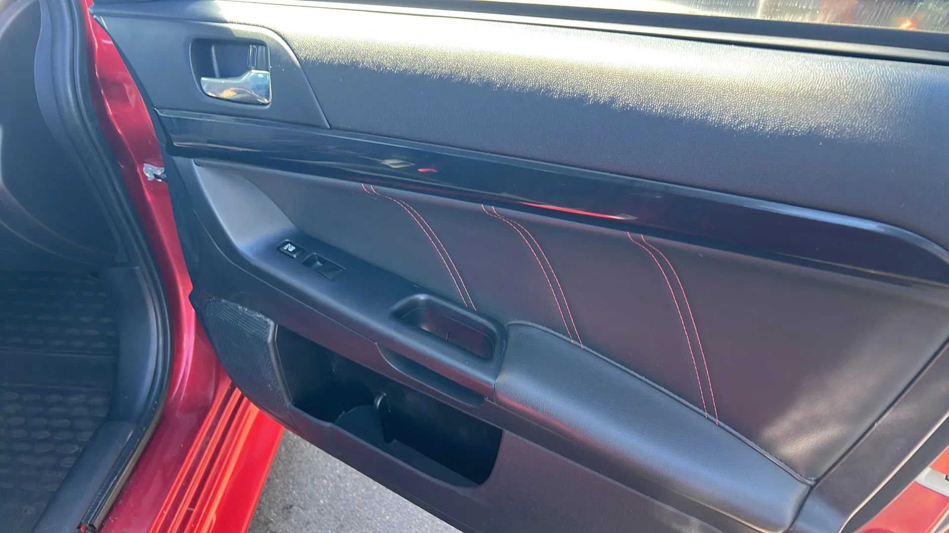 Used 2017 Mitsubishi Lancer LE image 17