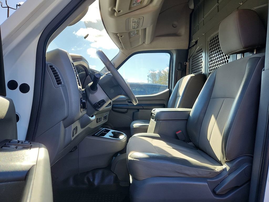 Used 2020 Nissan NV 3500 SV w/ Navigation Package image 14