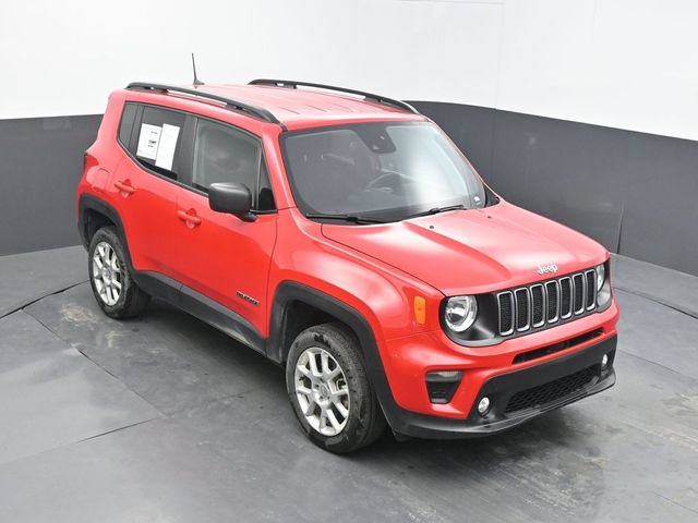 Used 2023 Jeep Renegade Latitude w/ Premium Group AWD/4WD image 52