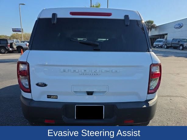 Used 2023 Ford Bronco Sport Badlands image 6