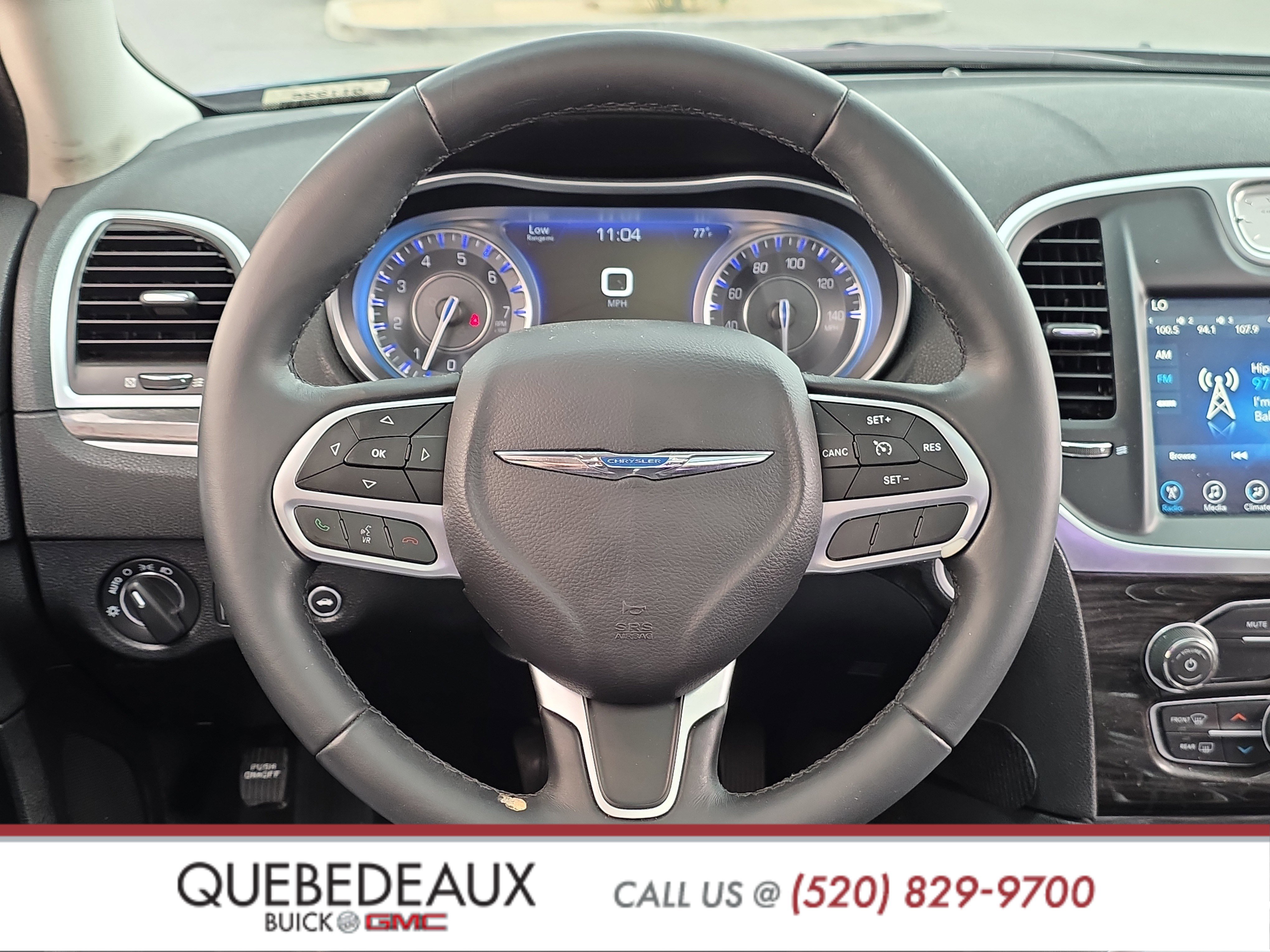 Used 2017 Chrysler 300 Limited image 13