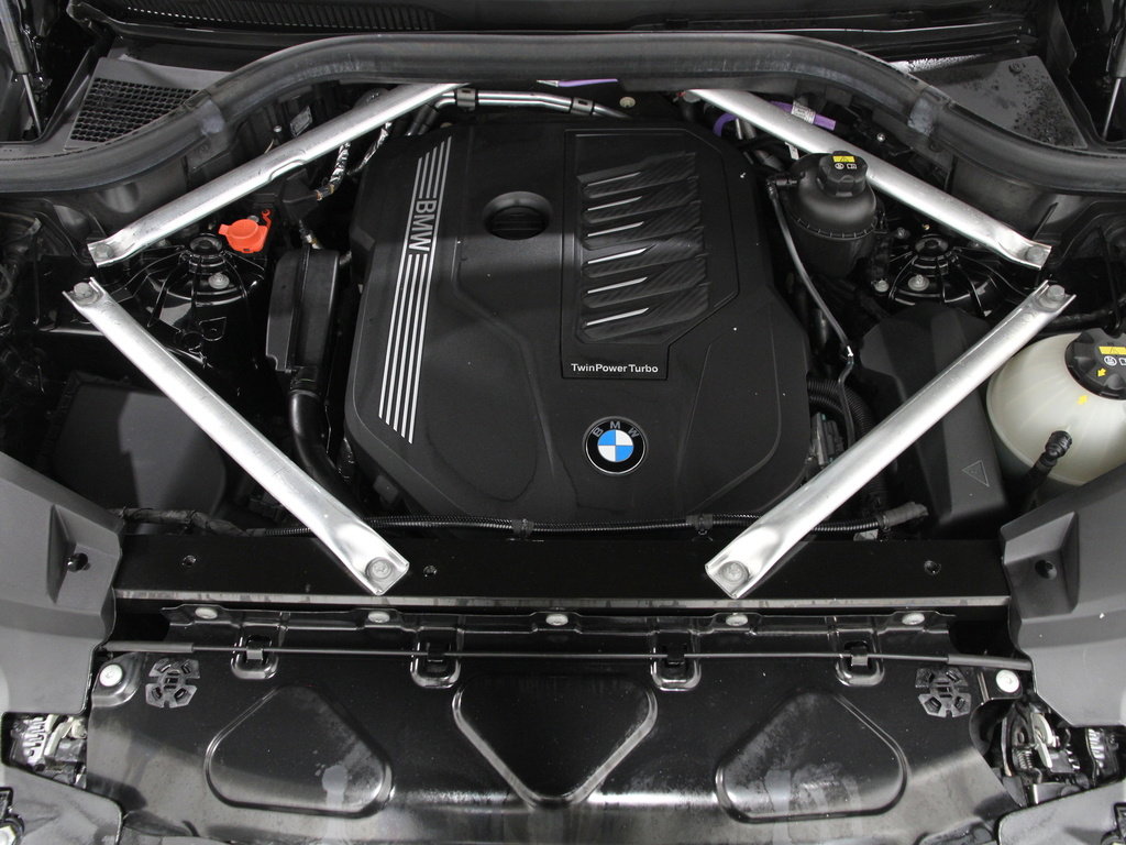 Used 2023 BMW X5 xDrive40i w/ M Sport Package image 22