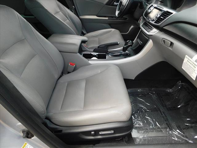 Used 2015 Honda Accord EX-L image 27