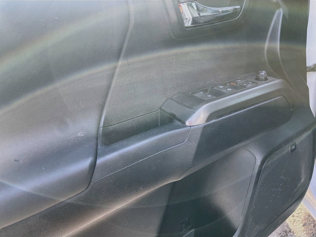Used 2019 Toyota Tacoma TRD Pro AWD/4WD image 18