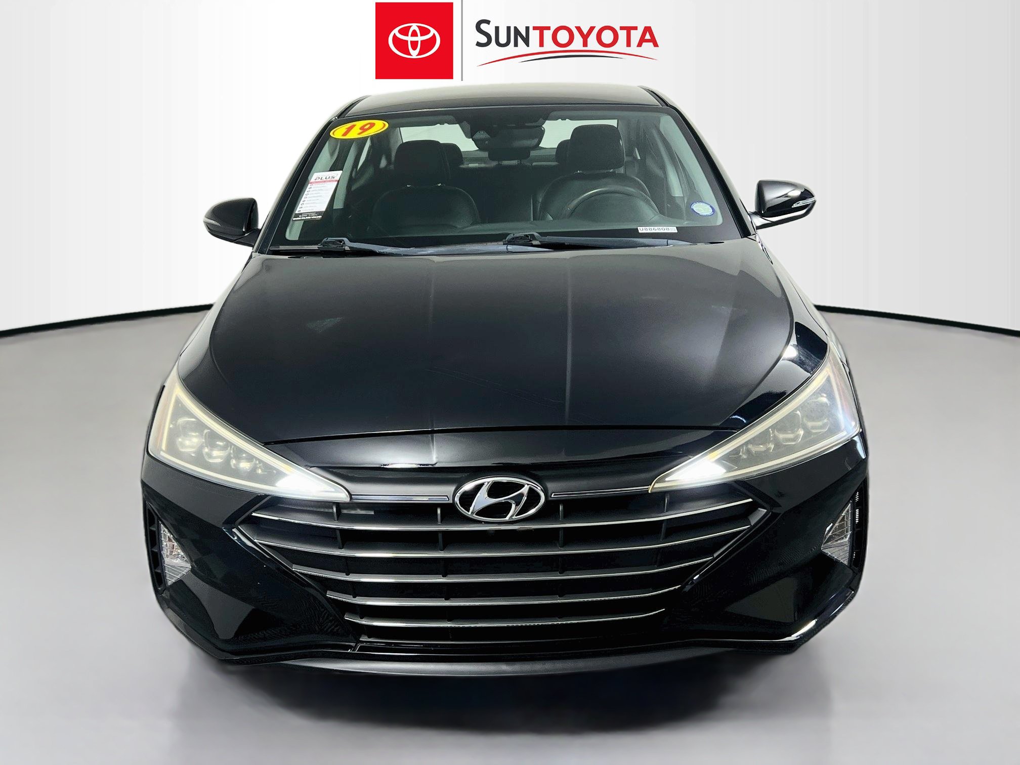 Used 2019 Hyundai Elantra Limited w/ Cargo Package FWD image 10