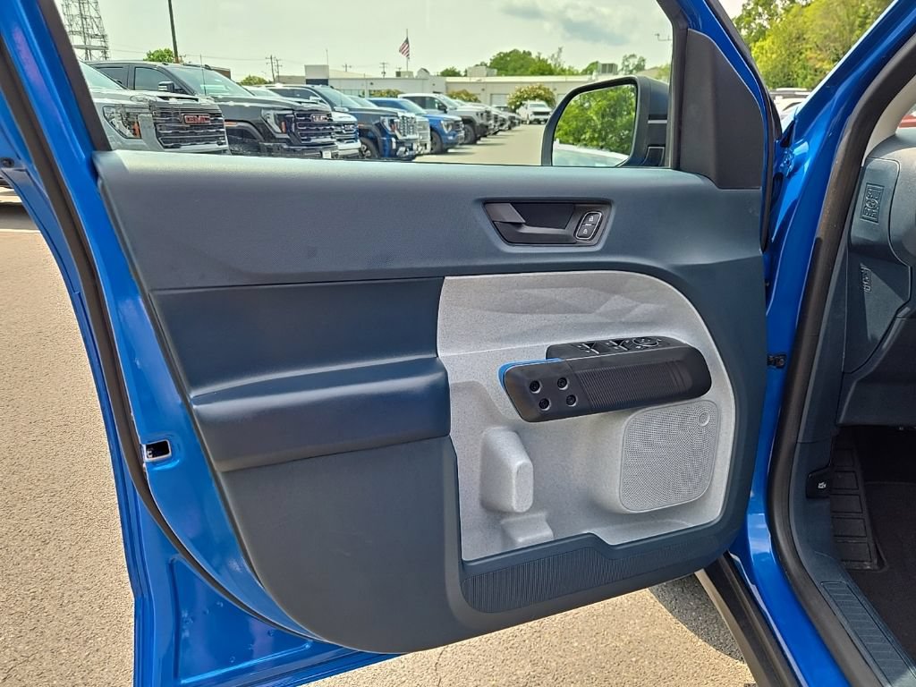 Used 2026 Ford Maverick XLT AWD/4WD image 12