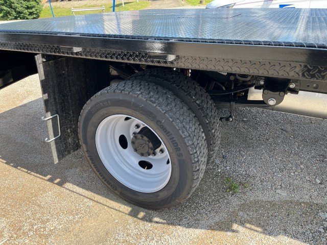New 2027 Ford F450 XL w/ XL Chrome Package AWD/4WD image 13