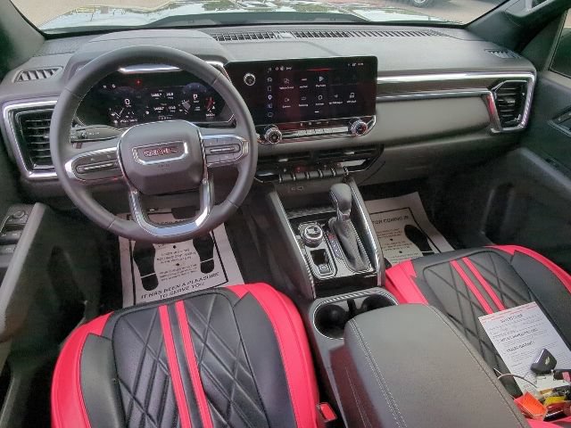Used 2026 GMC Canyon Elevation AWD/4WD image 14