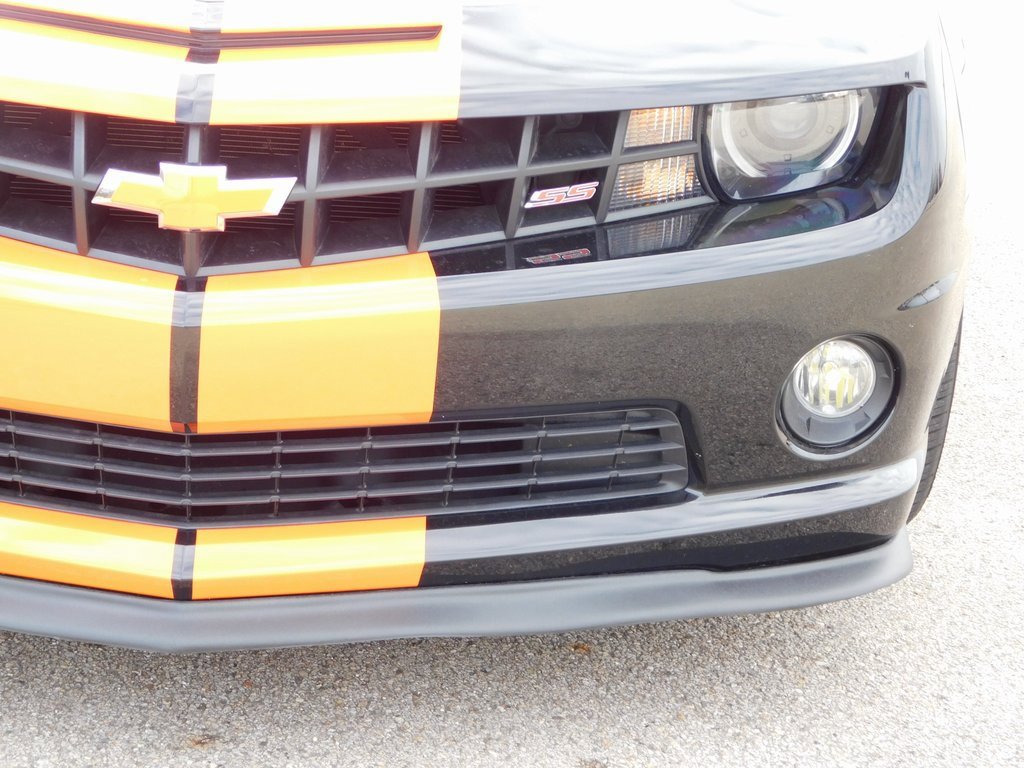 Used 2013 Chevrolet Camaro SS w/ RS Package image 9