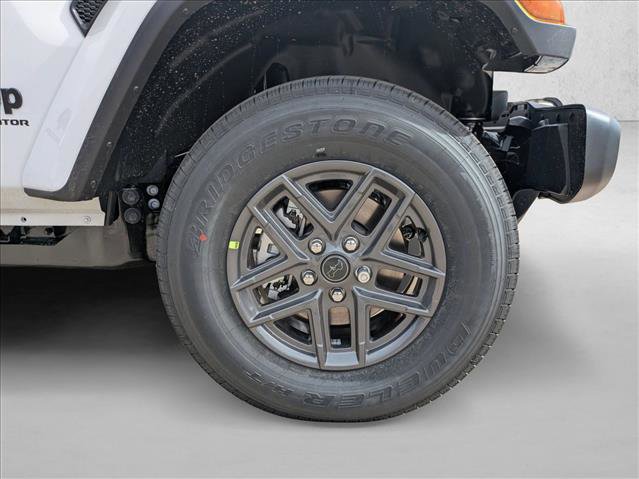 New 2026 Jeep Gladiator Sport image 16