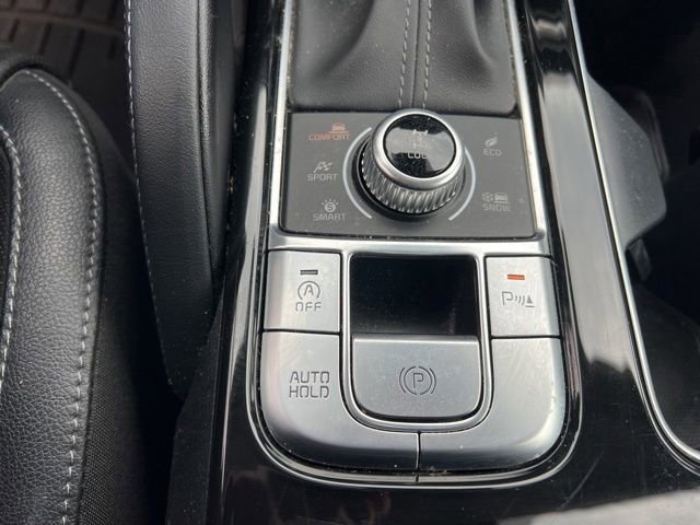 Used 2024 Kia Telluride EX w/ EX Captain's Chair Package AWD/4WD image 27