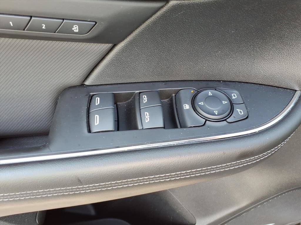 Used 2024 Buick Envision Preferred AWD/4WD image 24