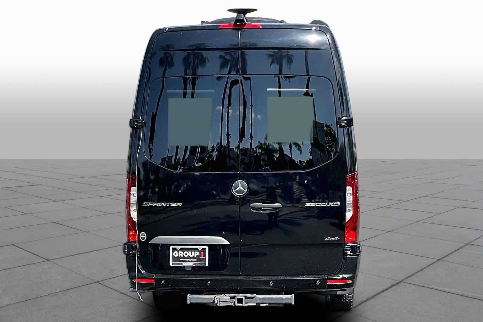 Used 2019 Mercedes-Benz Sprinter 4x4 170 image 4