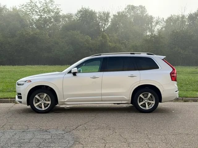 Used 2018 Volvo XC90 T5 Momentum w/ Convenience Package AWD/4WD image 29