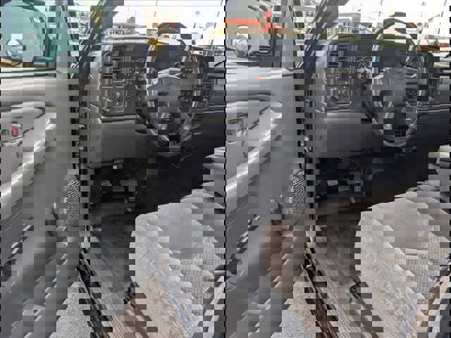 Used 2006 Chevrolet Silverado 1500 W/T image 6