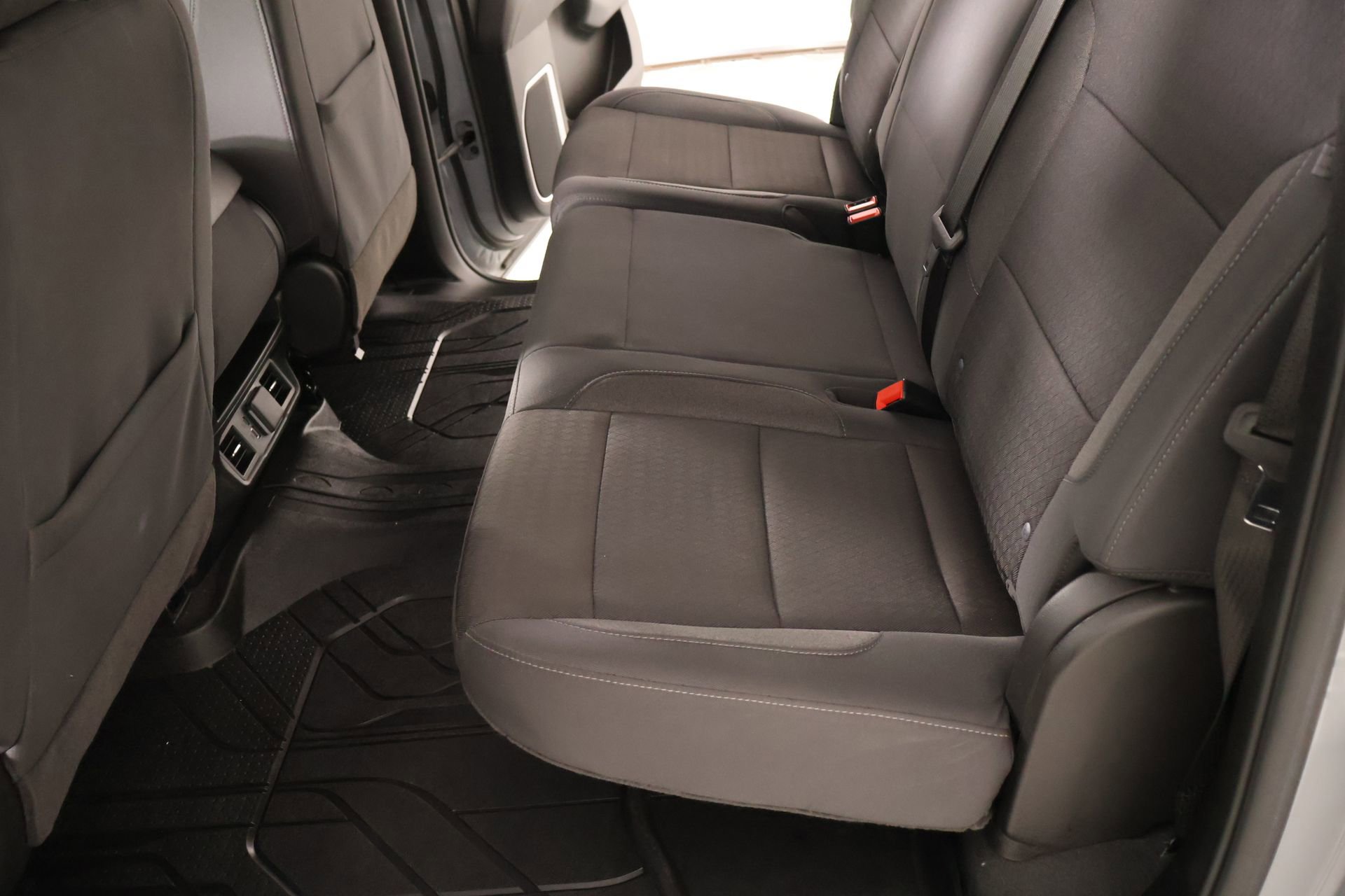 Used 2025 Chevrolet Silverado 1500 RST w/ LPO, Dark Essentials Package AWD/4WD image 12