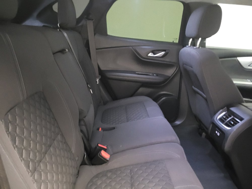 Used 2021 Chevrolet Blazer LT FWD image 19