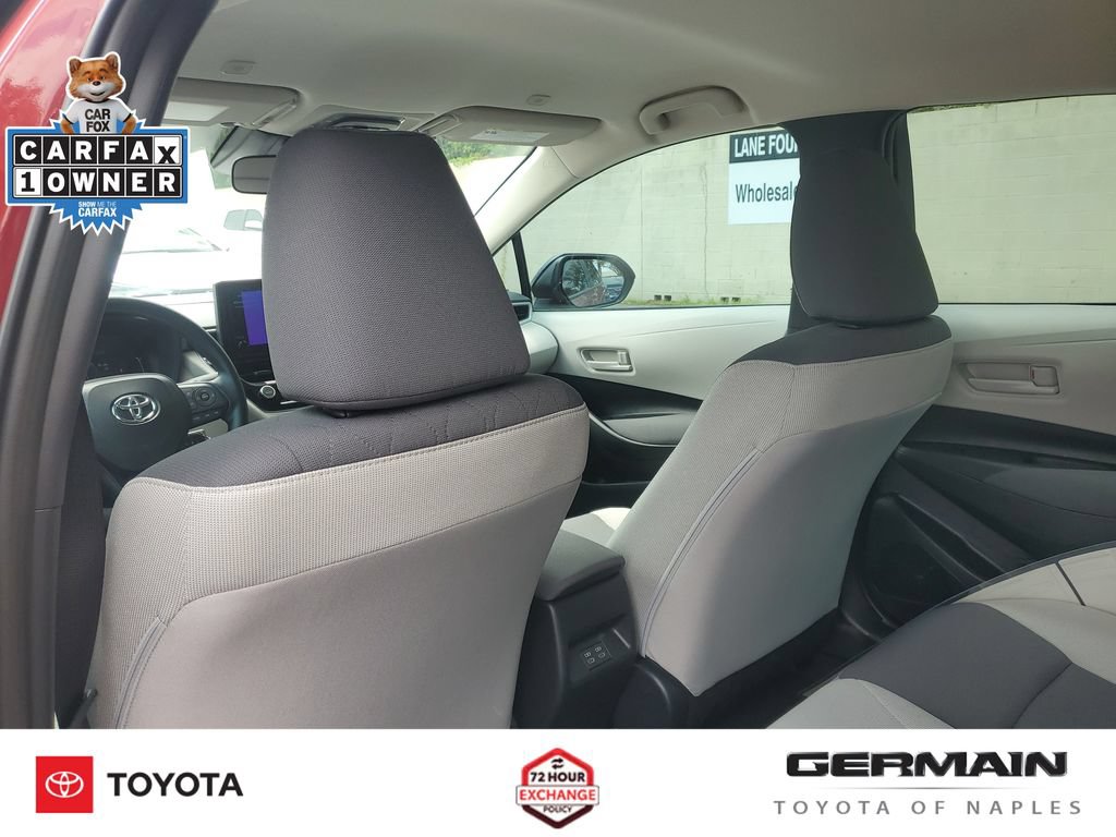 Used 2026 Toyota Corolla LE FWD image 21