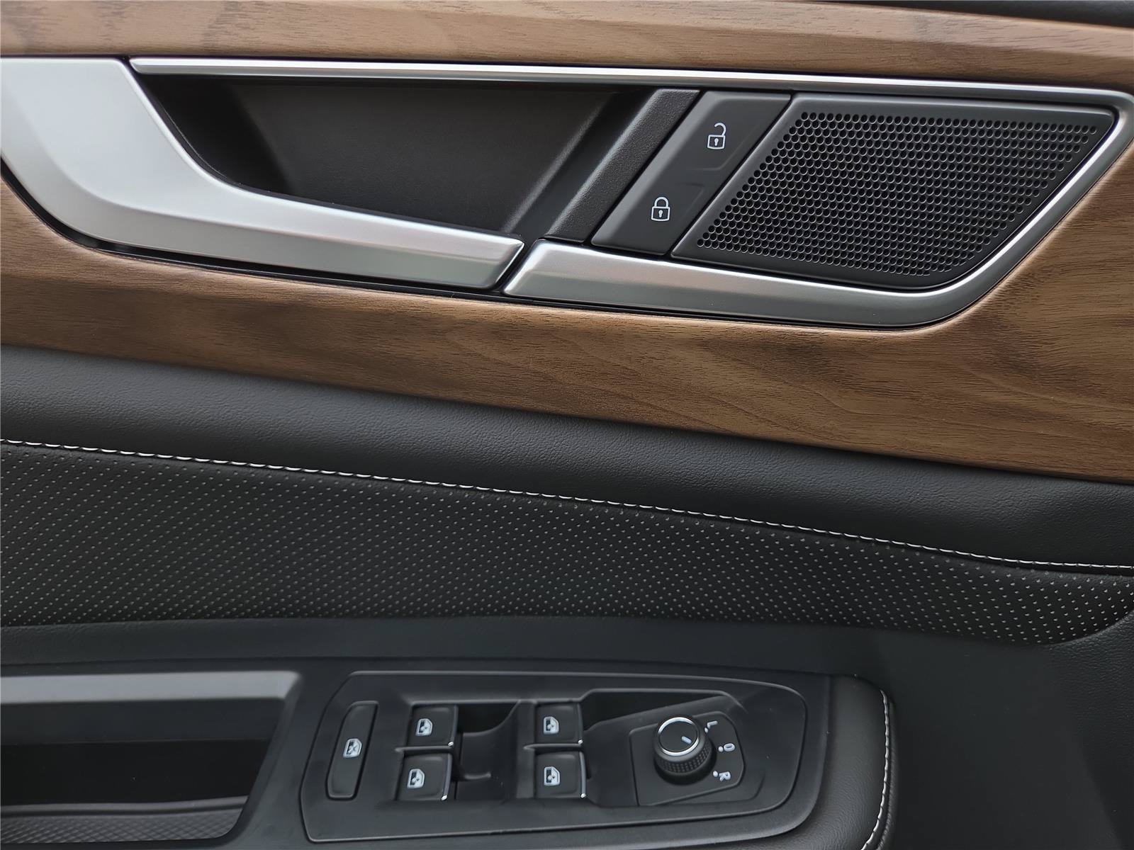 New 2026 Volkswagen Atlas SE AWD/4WD image 13
