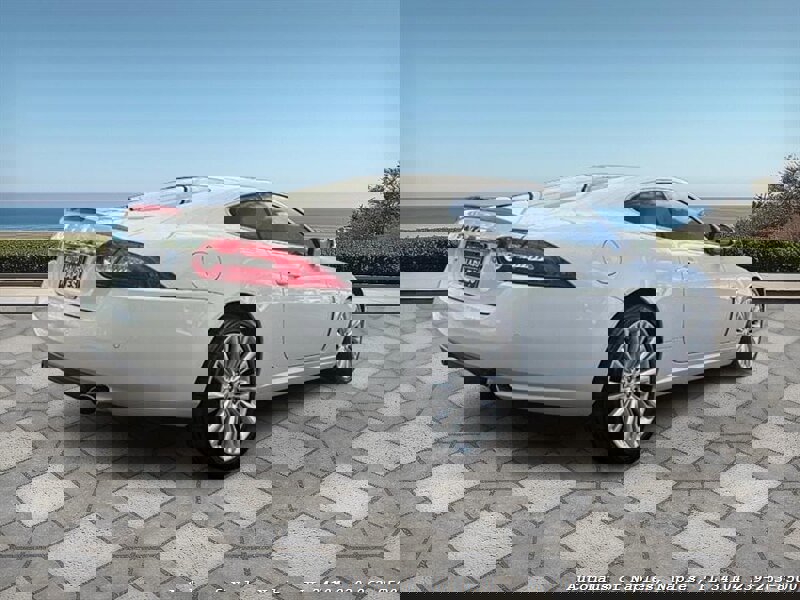 Used 2011 Jaguar XK Coupe image 8