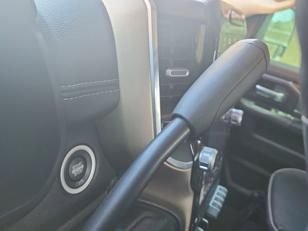 Used 2024 RAM 2500 Laramie image 23