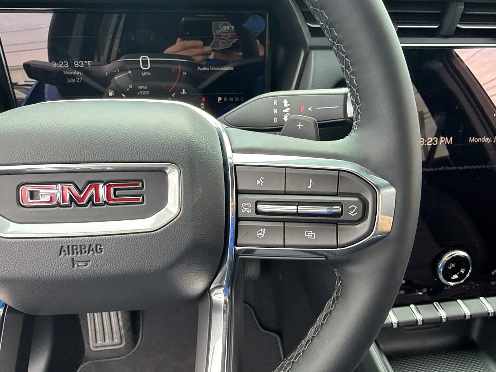 New 2027 GMC Terrain Elevation AWD/4WD image 17